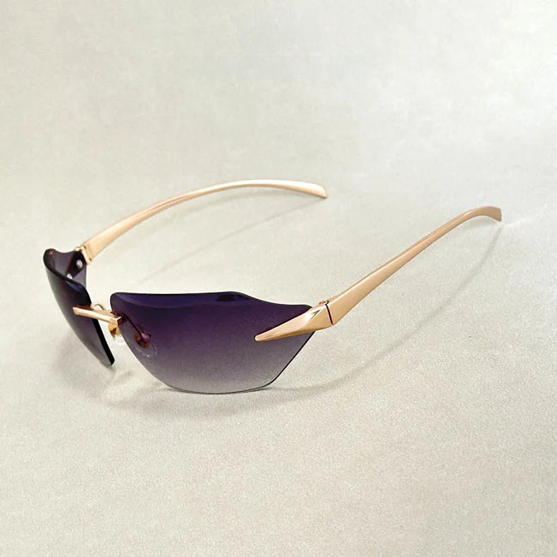 Signature Lightweight Frameless Sunglasses